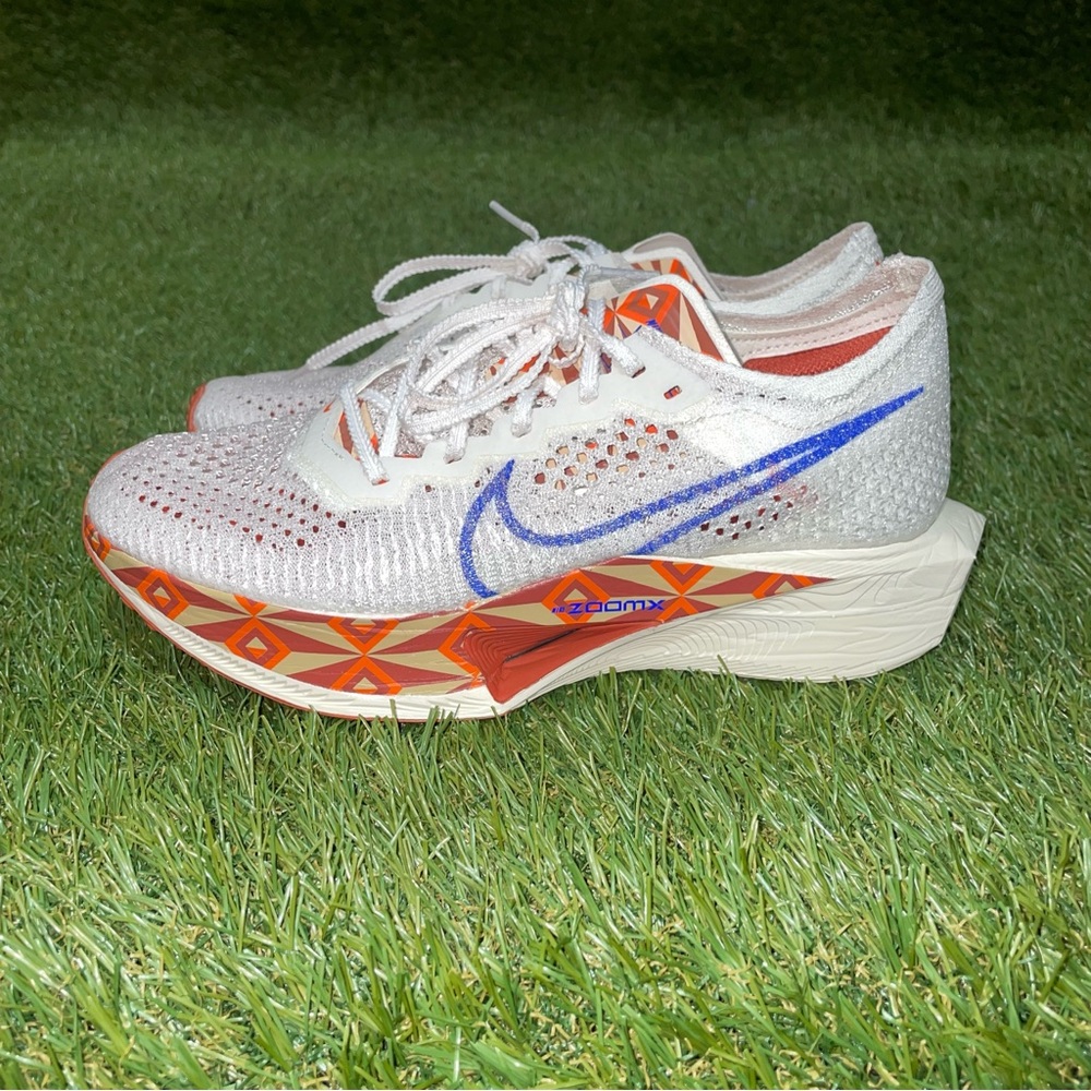 Nike ZoomX VaporFly Next% 3 Blue Ribbon Sports men’s size 6.5 women’s size 8